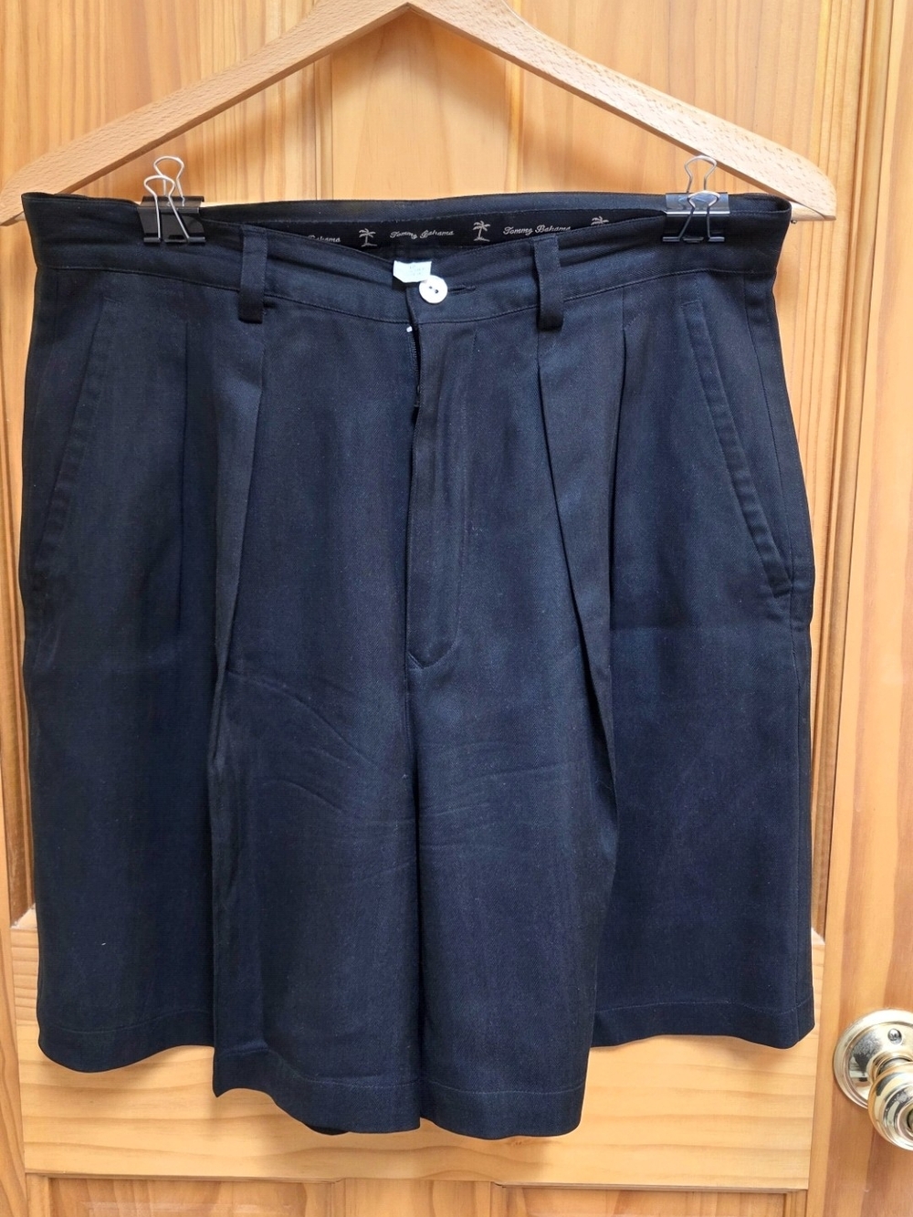 Tommy Bahama Women's Silk Navy Flat Front Pleated Shorts
